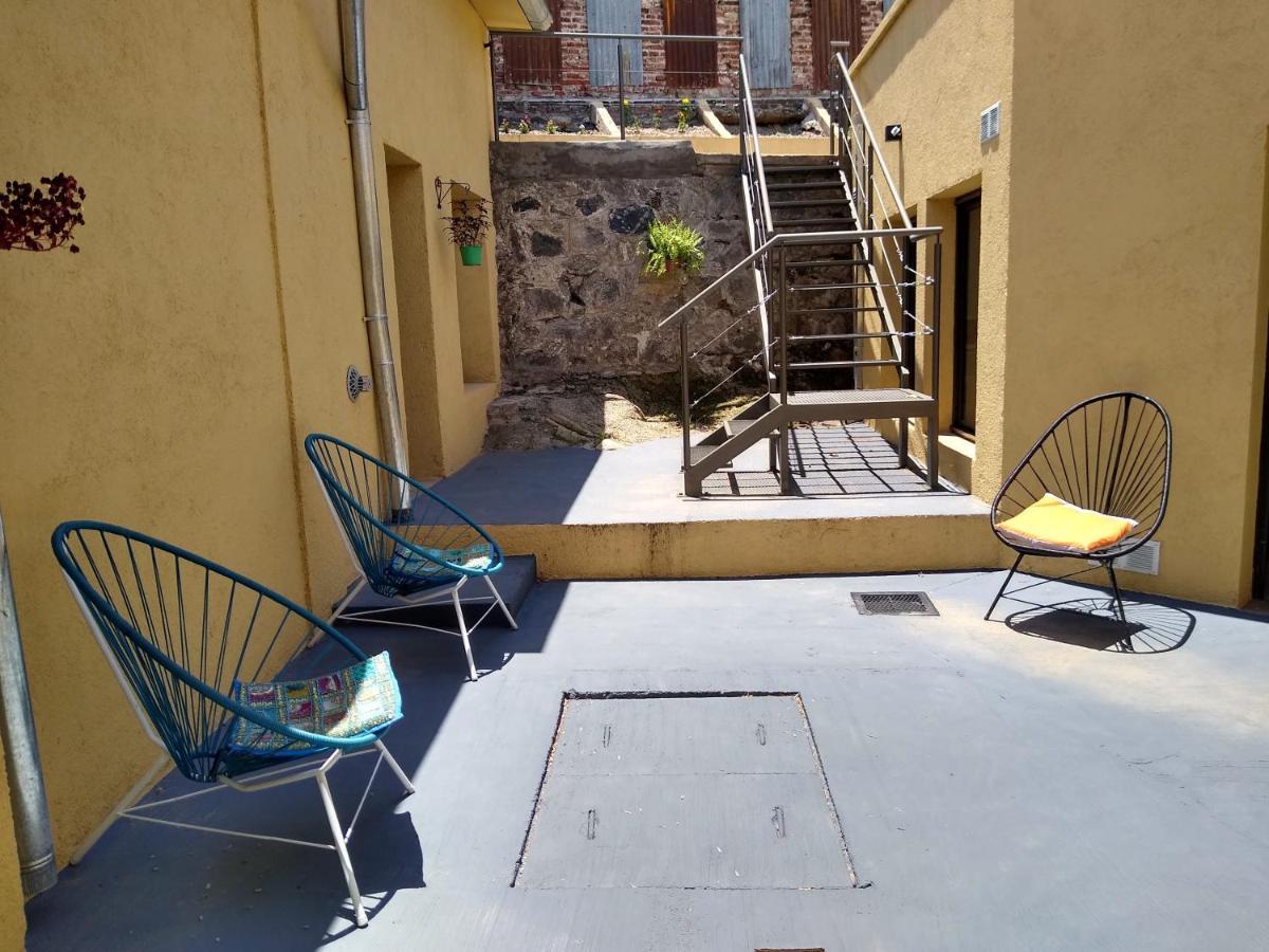 Hostal Nomades